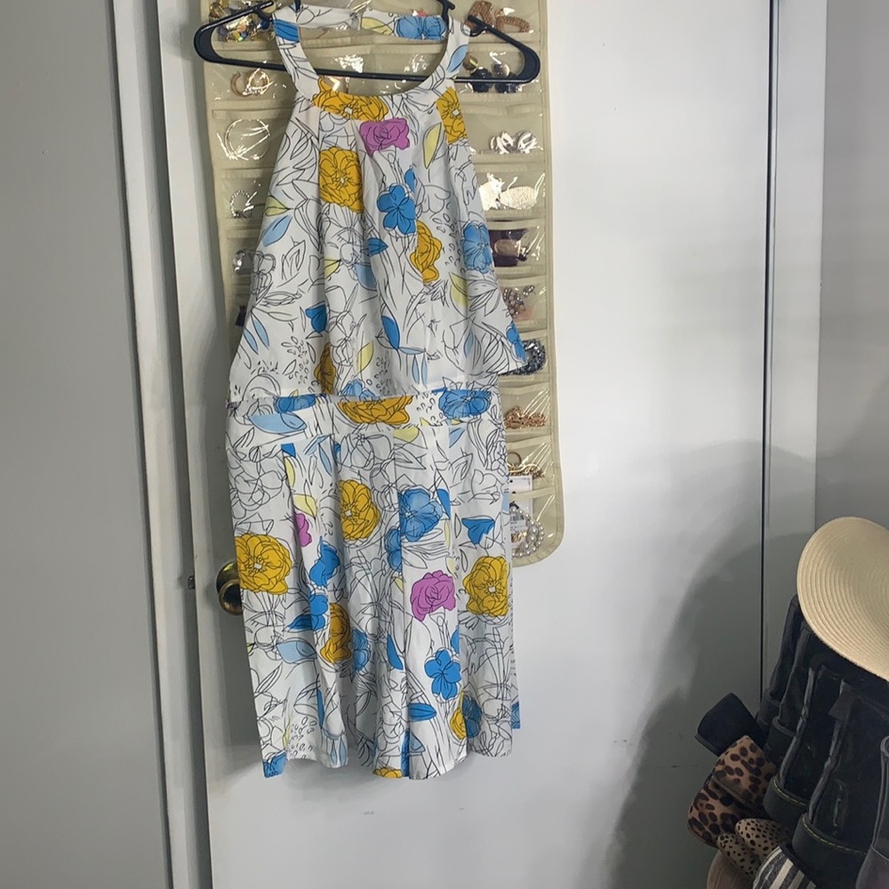 Halter neck floral short romper